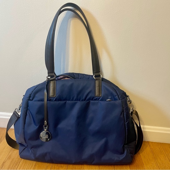 Lo and Sons Handbags - Lo and Son’s O.M.G. laptop travel bag